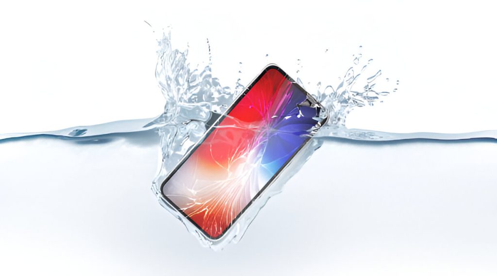 Fixing iPhone damaged by water